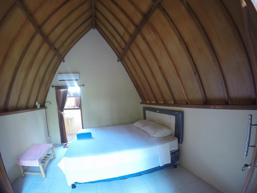 Hello Lumbung Homestay Gili Air Buitenkant foto