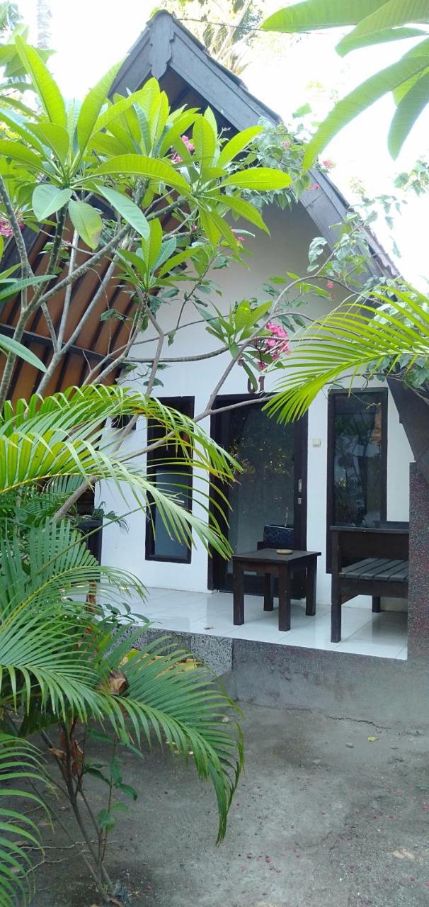Hello Lumbung Homestay Gili Air Buitenkant foto